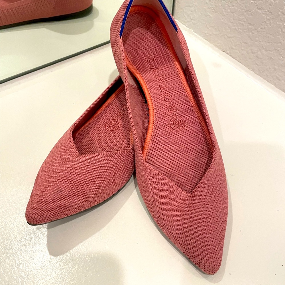 Pink Rothy’s size 7